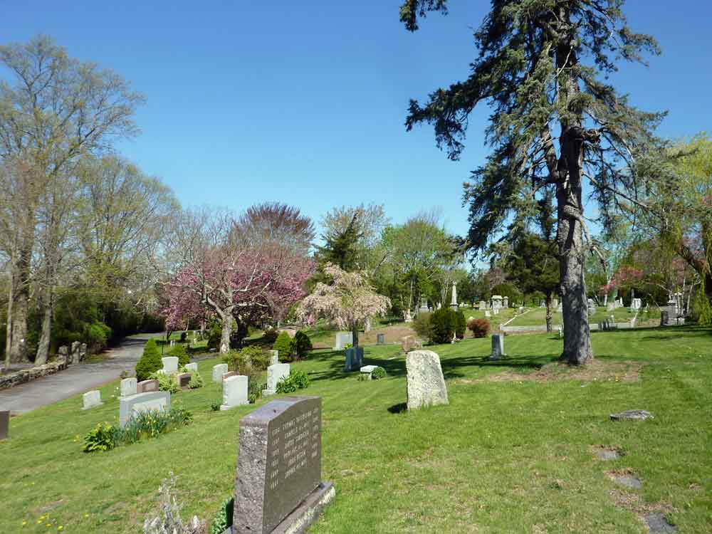 Riverside Cemetery